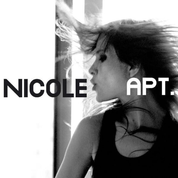 Nicole – APT. (Ed. 2006 CHI)