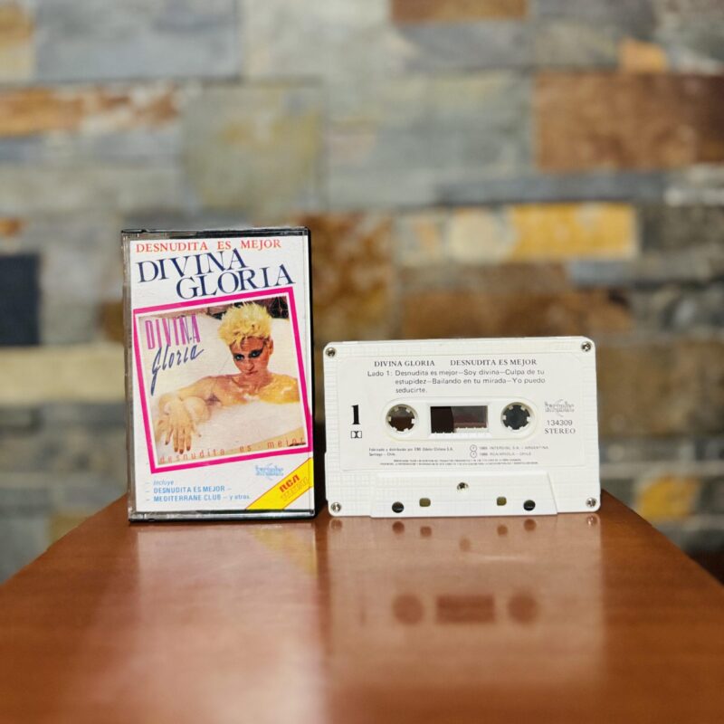 Divina Gloria – Desnudita Es Mejor (Ed. 1986 CHI)